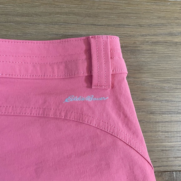 Eddie Bauer Womens Size 10 Guide Shorts Watermelon - Picture 5 of 7